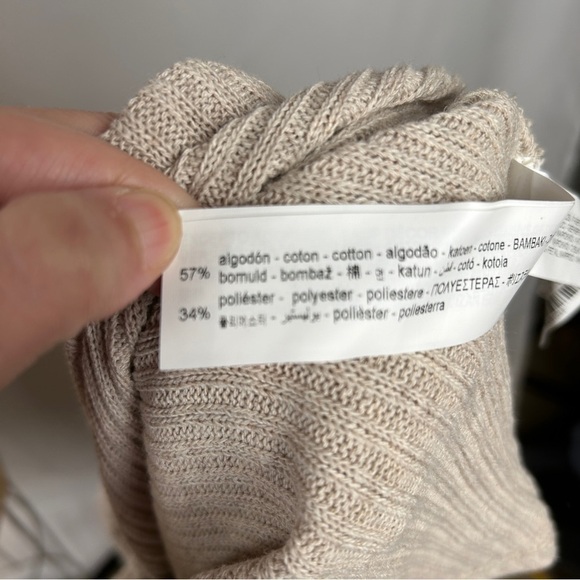 NEW Zara Tan Mock Neck Ribbed Vest Sleeveless Sweater Size Medium Tan Cream - Picture 9 of 10